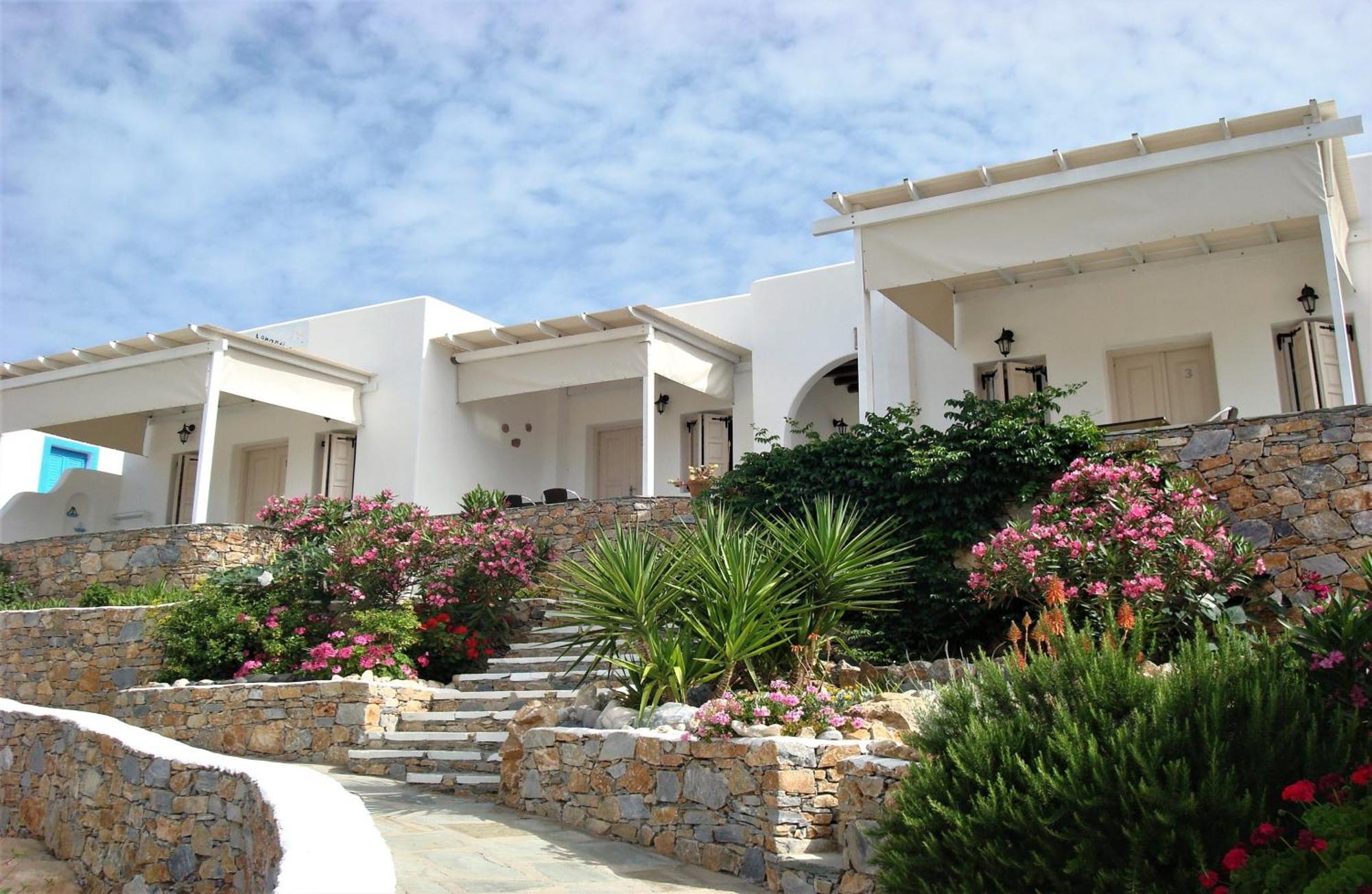Agnanti Studios - Sikinos Bagian luar foto