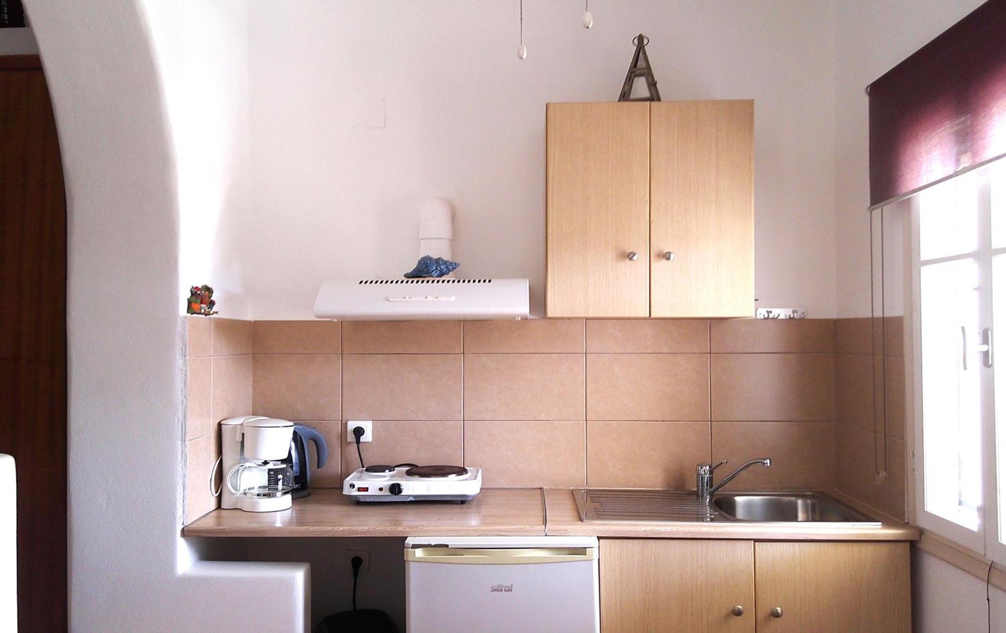 Agnanti Studios - Sikinos Bagian luar foto
